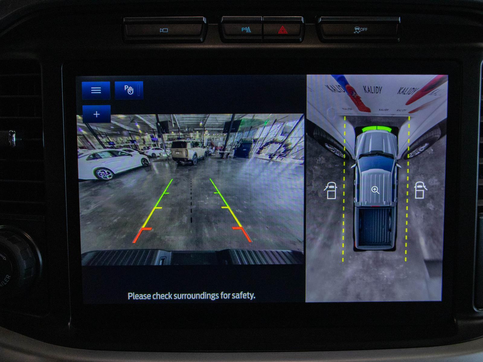 View vehicle photo 7