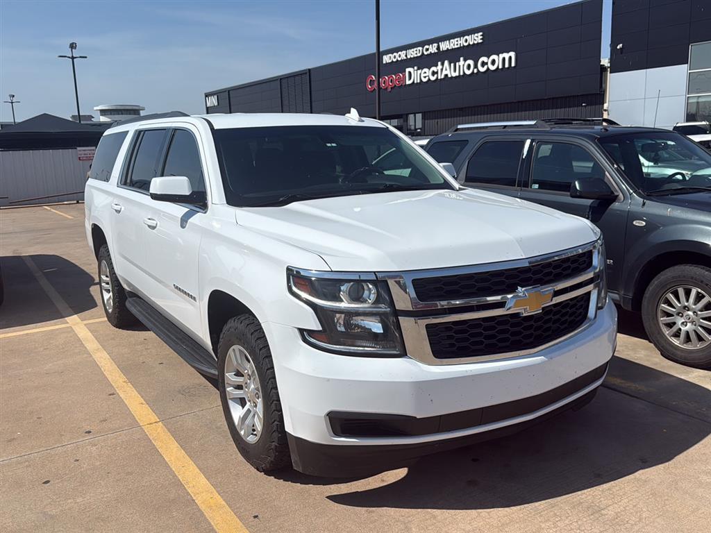 Summit White 2019 Chevrolet Suburban 1500 LS 4WD SUV / Crossover Four-Wheel Drive 6-Speed Automatic