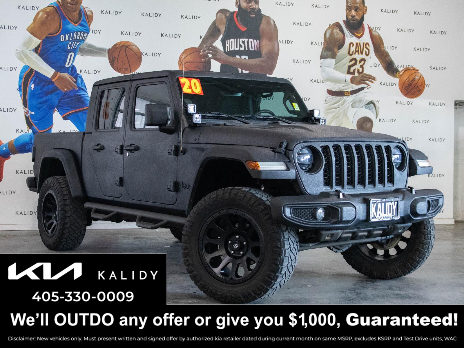 Black Clearcoat 2020 Jeep Gladiator Rubicon Crew Cab 4WD Pickup Truck Four-Wheel Drive 8-Speed Automatic