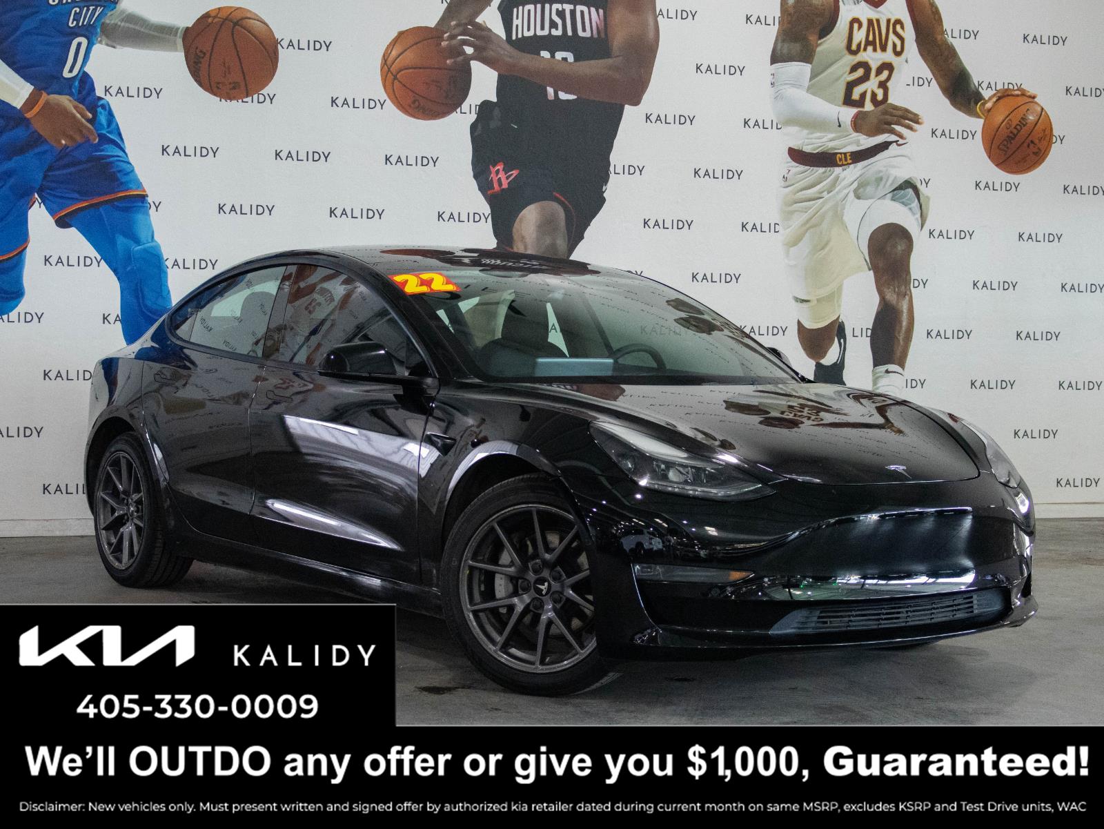 Solid Black 2022 Tesla Model 3 RWD Sedan Rear-Wheel Drive Automatic