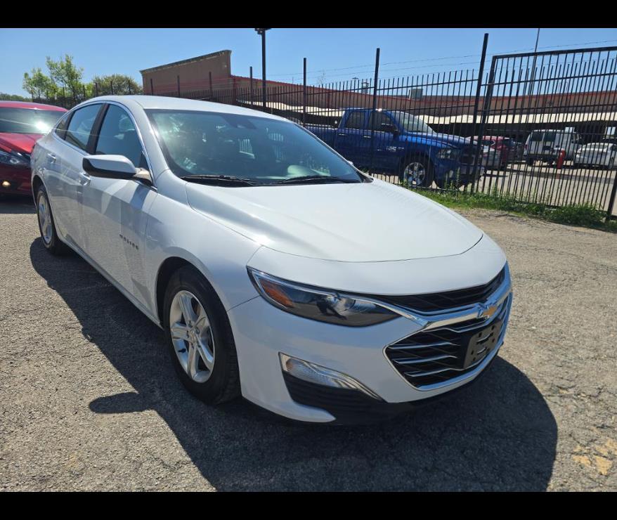Summit White 2019 Chevrolet Malibu LS Fleet FWD Sedan Front-Wheel Drive Continuously Variable Transmission
