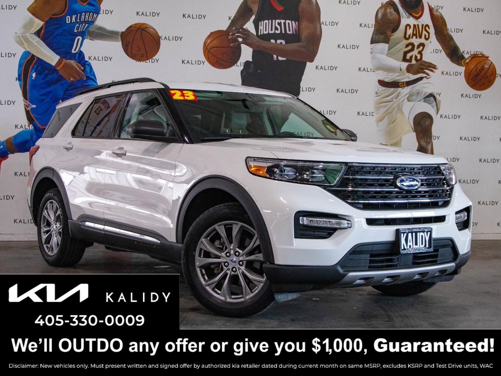 Star White Metallic Tri-Coat 2023 Ford Explorer SUV / Crossover All-Wheel Drive Automatic