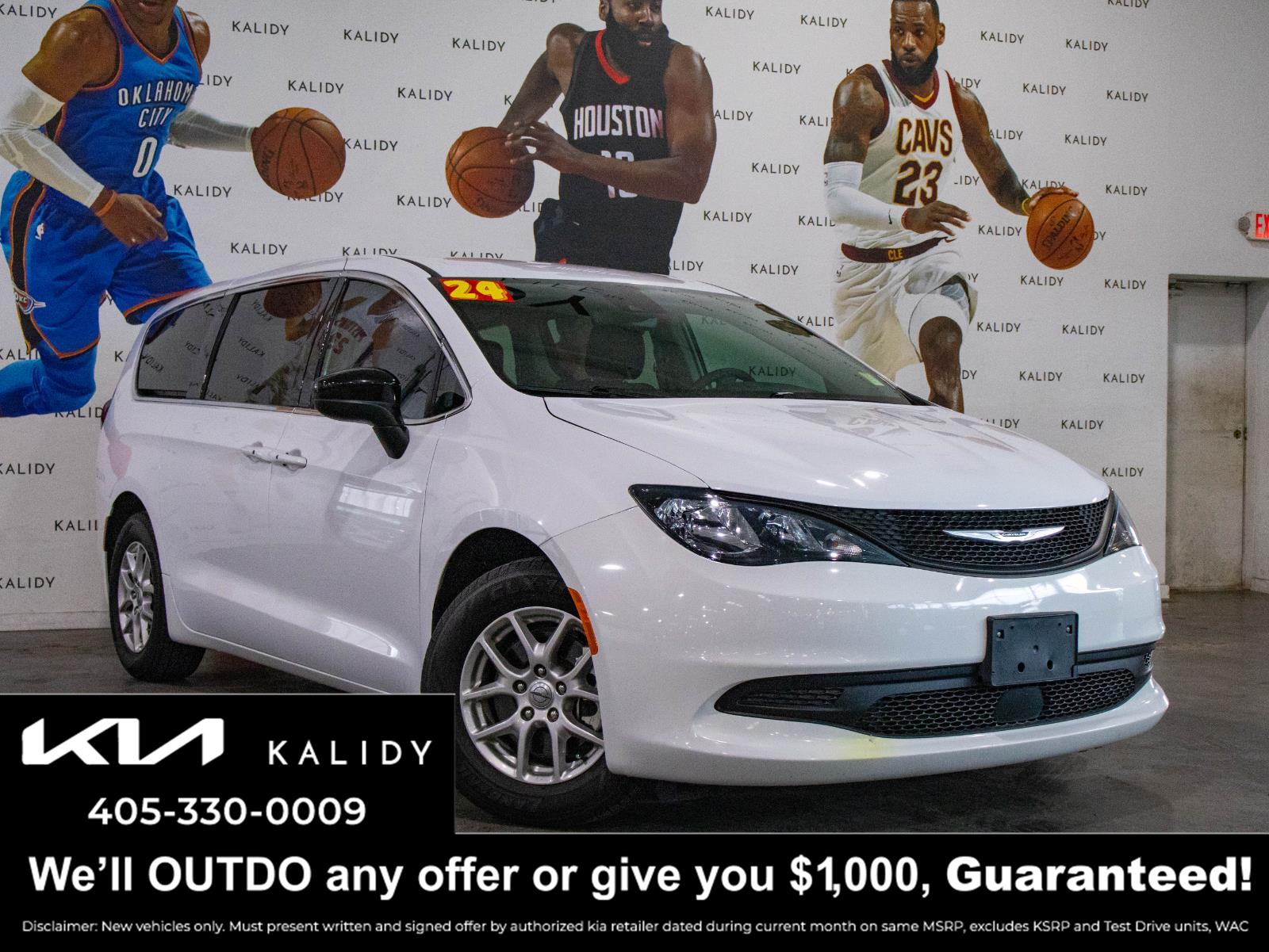 Bright White Clearcoat 2024 Chrysler Voyager LX FWD Minivan Front-Wheel Drive 9-Speed Automatic