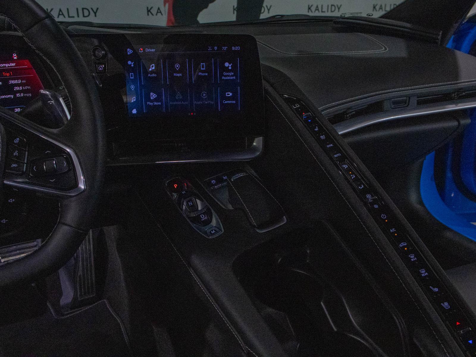 View vehicle photo 3