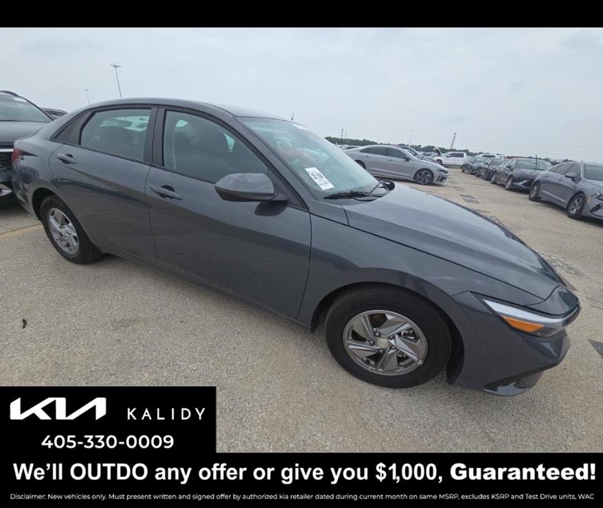Ecotronic Gray 2025 Hyundai Elantra SE FWD Sedan Front-Wheel Drive Continuously Variable Transmission