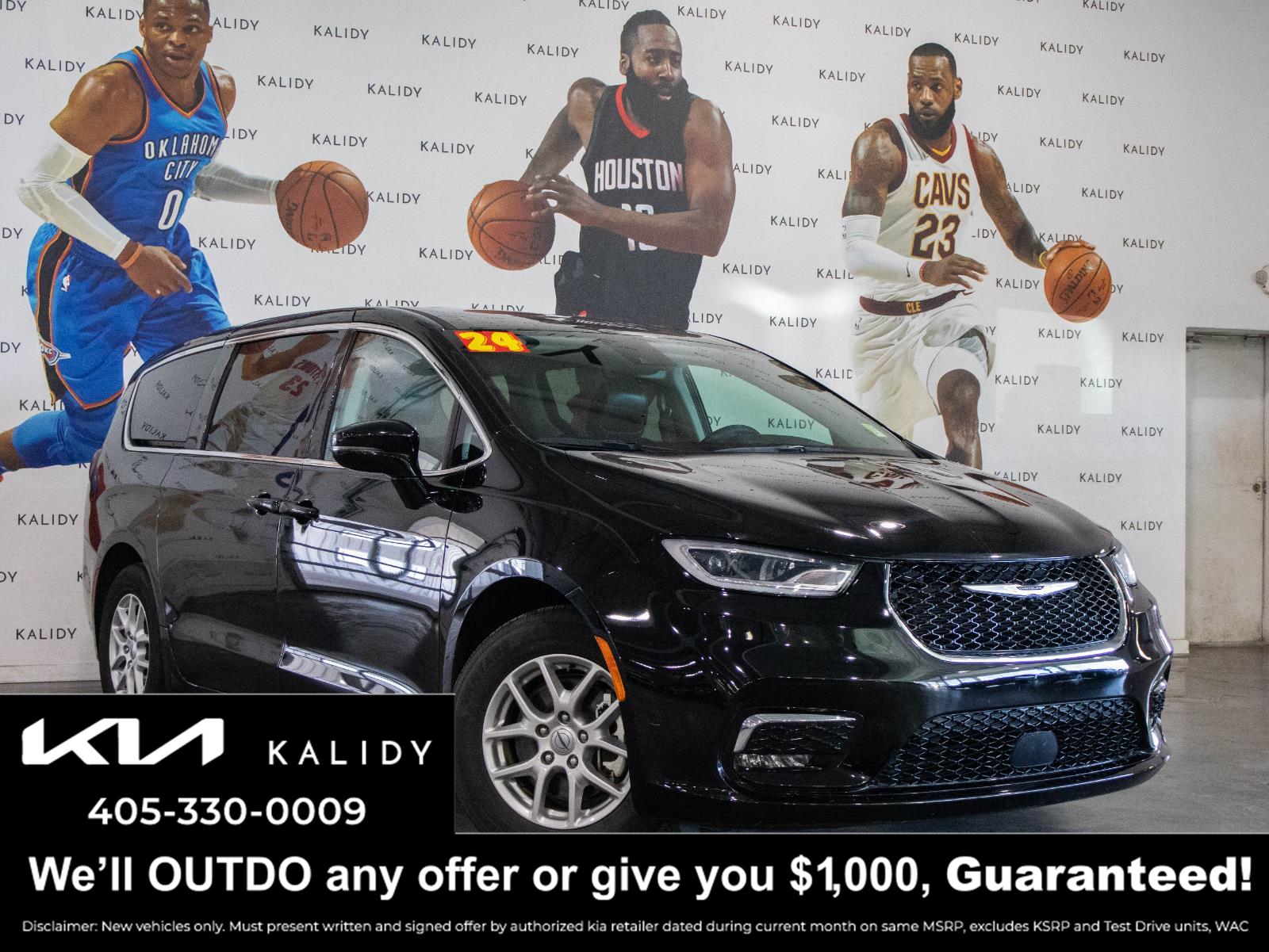 Diamond Black Crystal Pearlcoat 2024 Chrysler Pacifica Touring L FWD Minivan Front-Wheel Drive 9-Speed Automatic