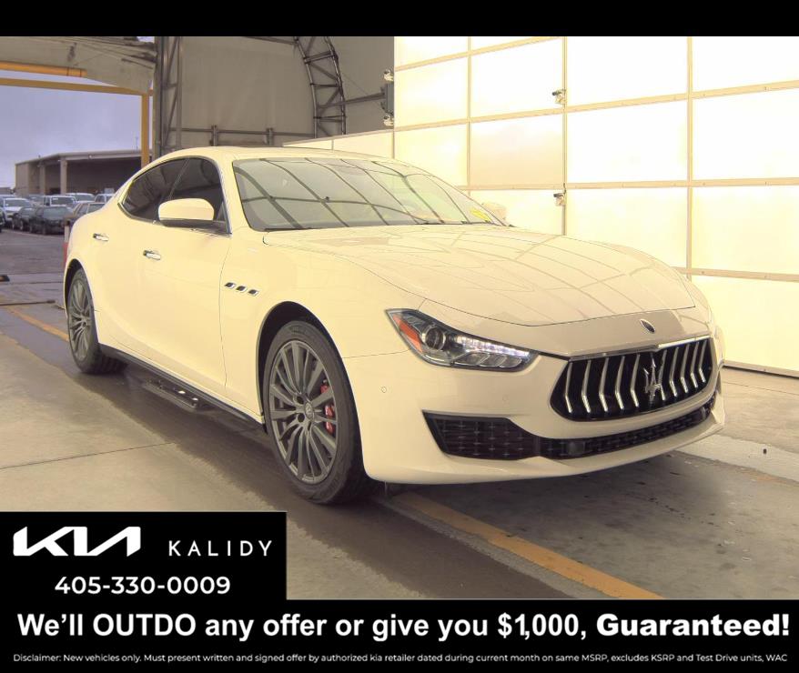 Bianco 2020 Maserati Ghibli S 3.0L RWD Sedan Rear-Wheel Drive Automatic