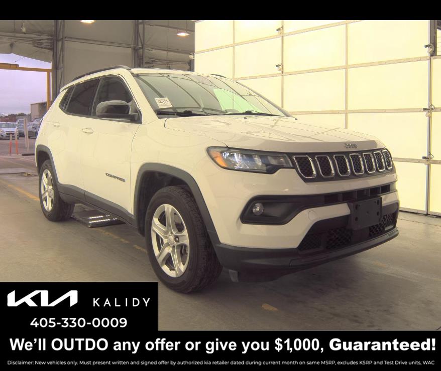 Bright White Clearcoat 2023 Jeep Compass Latitude 4WD SUV / Crossover Four-Wheel Drive 8-Speed Automatic