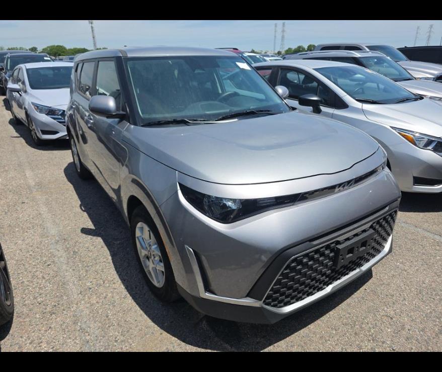 2025 Kia Soul LX FWD SUV / Crossover Front-Wheel Drive Continuously Variable Transmission