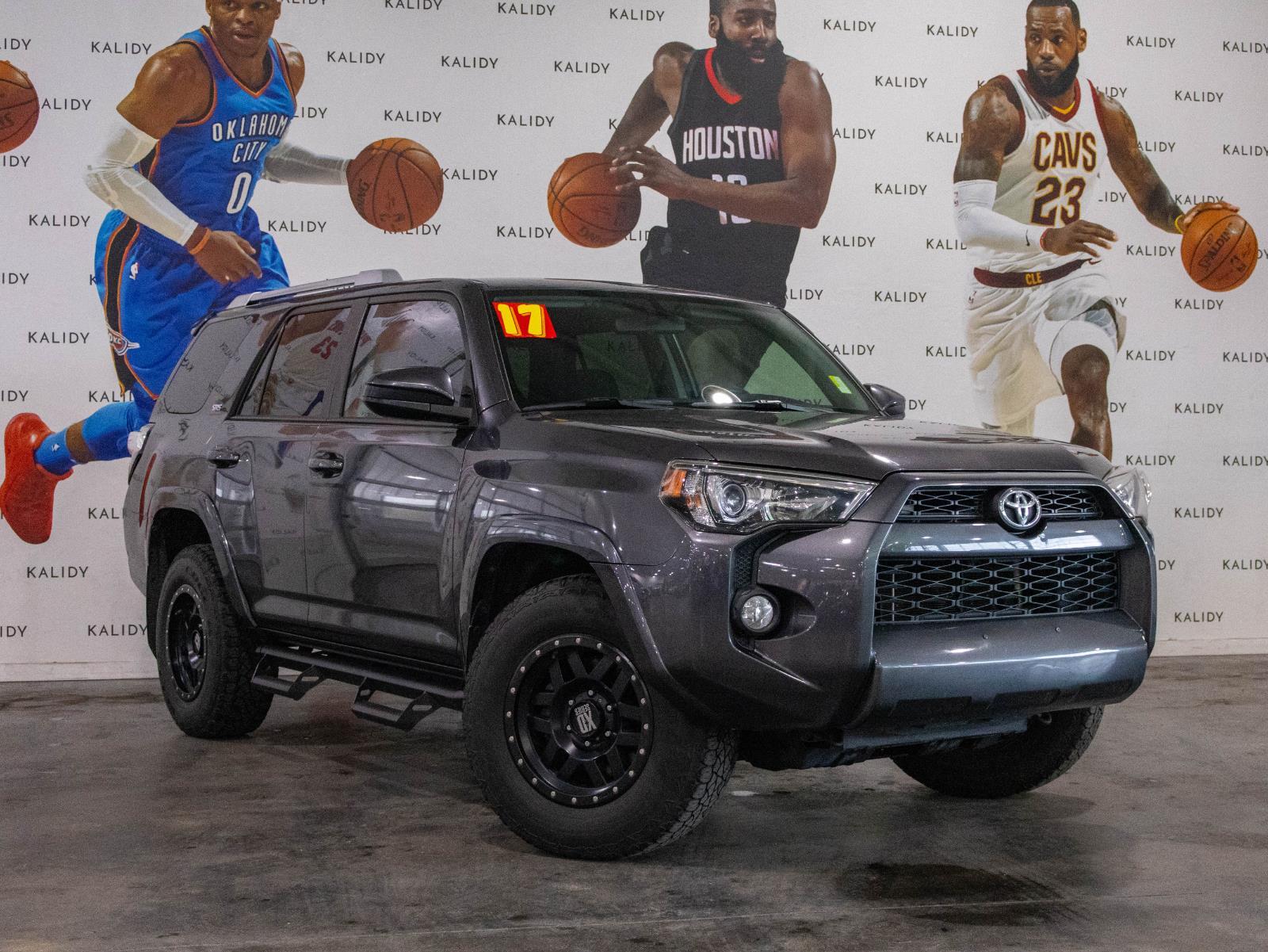 Magnetic Gray Metallic 2017 Toyota 4Runner SR5 SUV / Crossover 4X2 Automatic