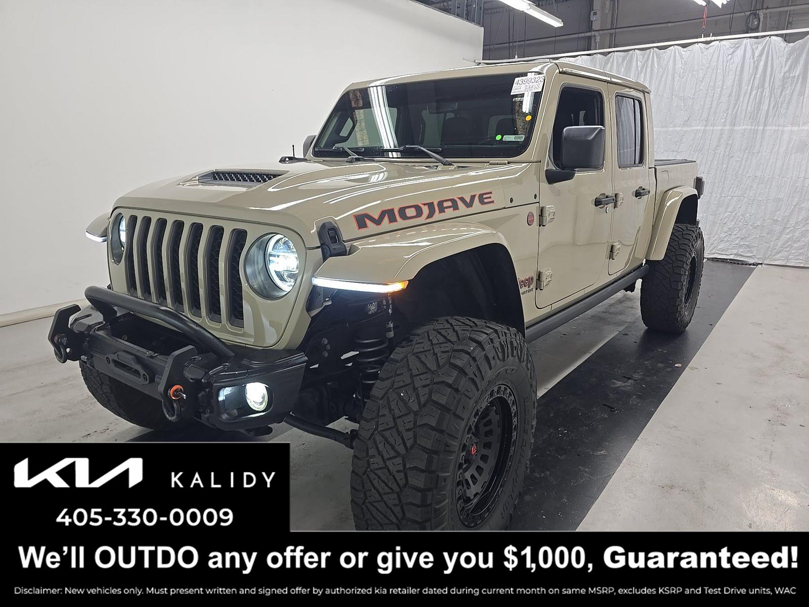 Brown (Gobi Clearcoat) 2020 Jeep Gladiator Pickup Truck Four-Wheel Drive 8-Speed Automatic