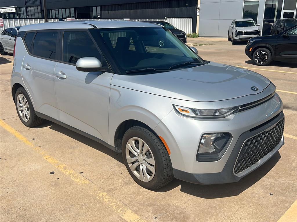 Sparkling Silver 2020 Kia Soul SUV / Crossover Front-Wheel Drive Continuously Variable Transmission