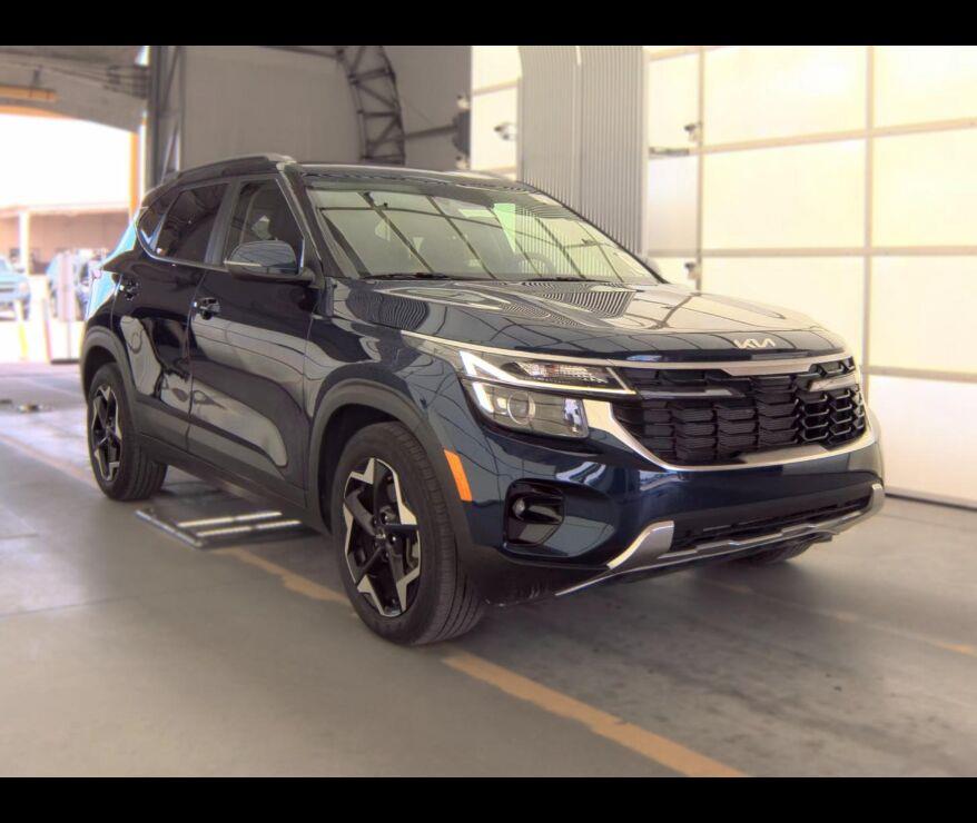 Dark Ocean Blue 2024 Kia Seltos SUV / Crossover All-Wheel Drive Continuously Variable Transmission