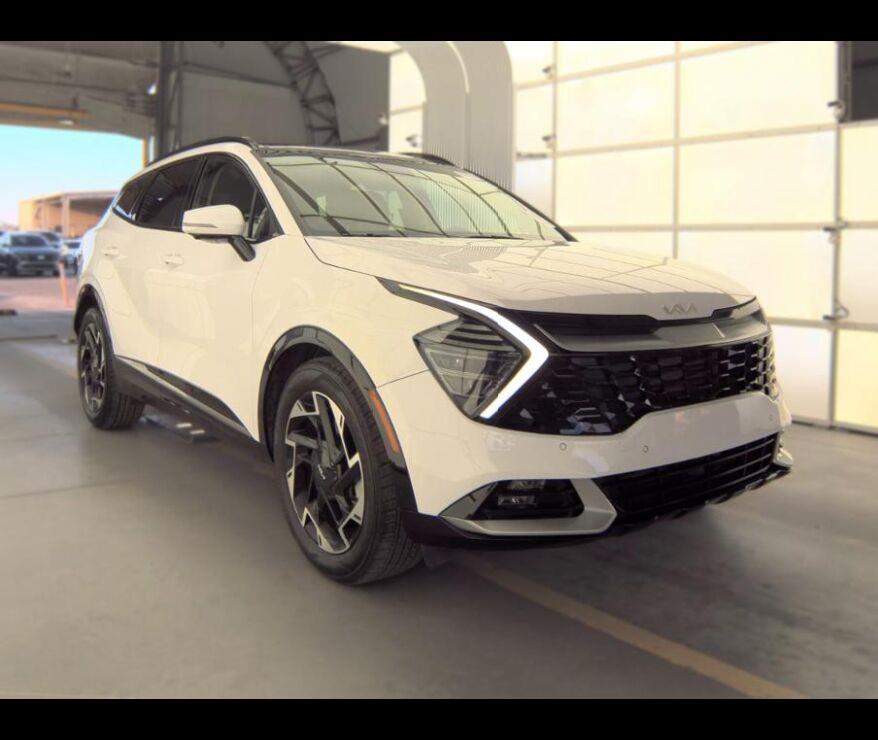 Glacial White Pearl 2024 Kia Sportage SUV / Crossover Front-Wheel Drive Automatic