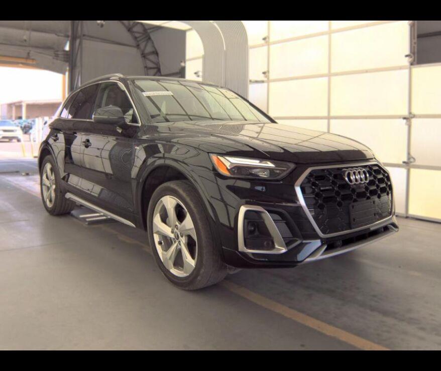 Mythos Black Metallic 2022 Audi Q5 SUV / Crossover All-Wheel Drive Automatic