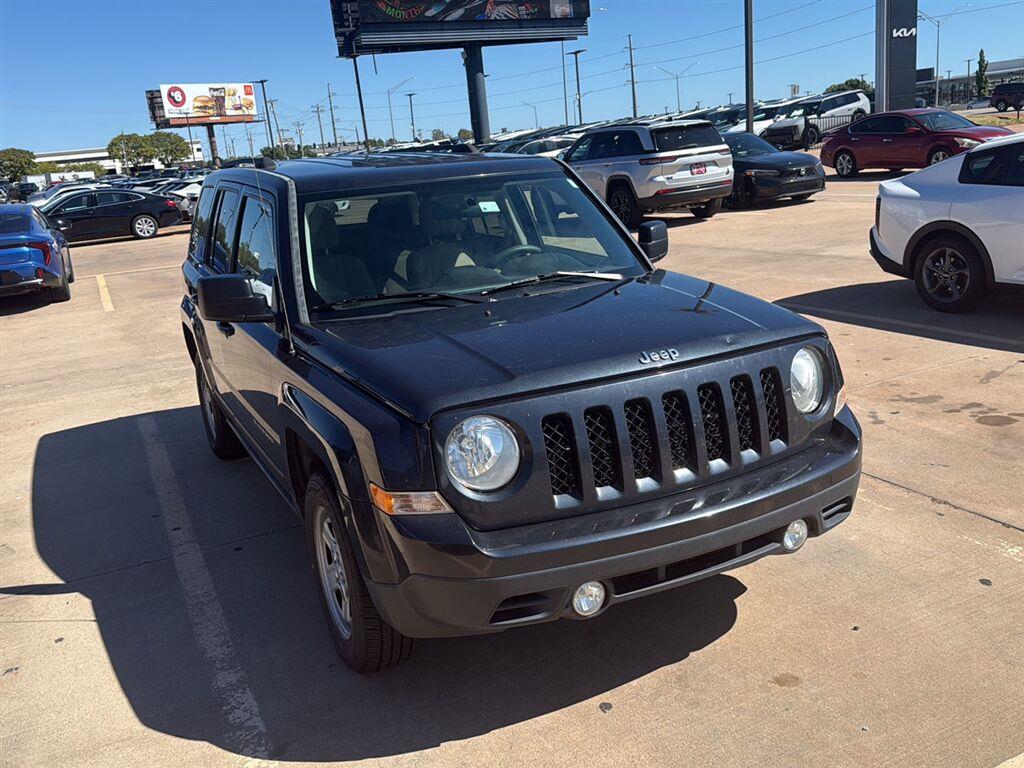 Gray (Maximum Steel Metallic Clearcoat) 2014 Jeep Patriot SUV / Crossover Front-Wheel Drive Continuously Variable Transmission