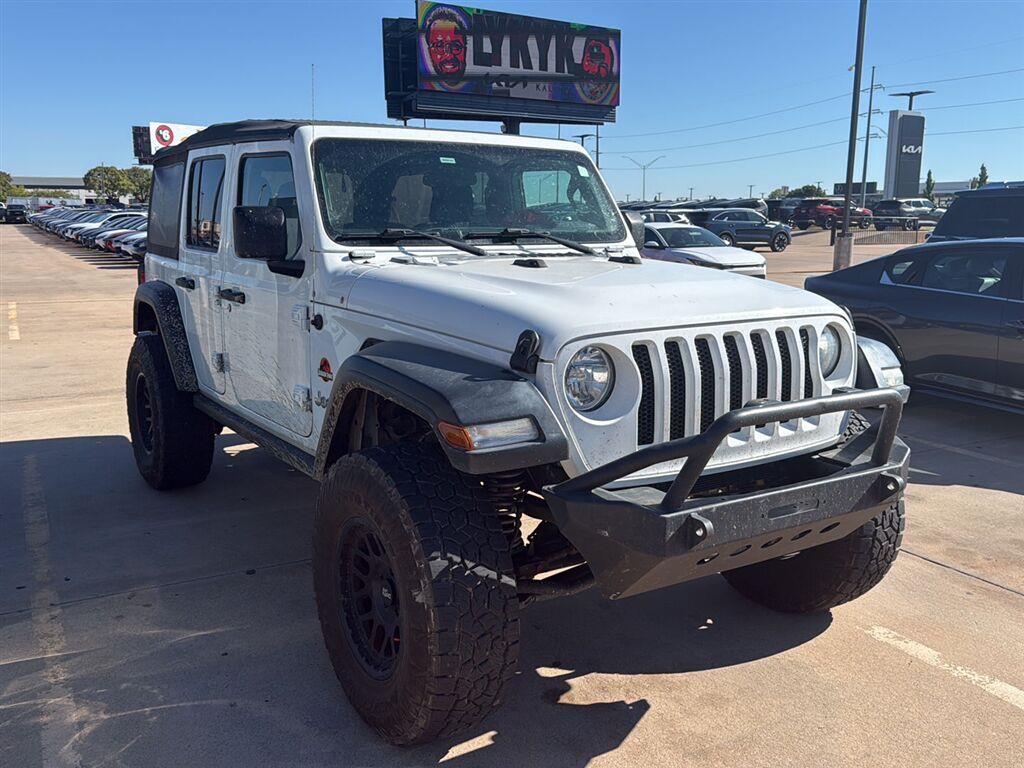 Bright White Clearcoat 2019 Jeep Wrangler SUV / Crossover Four-Wheel Drive 8-Speed Automatic