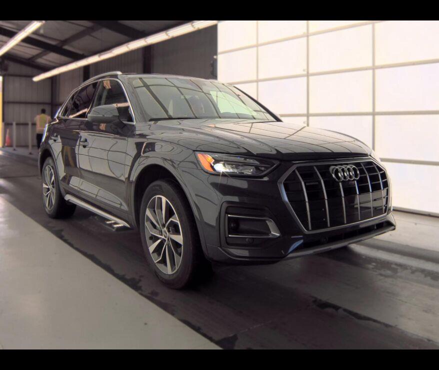 Manhattan Gray Metallic 2021 Audi Q5 SUV / Crossover All-Wheel Drive Automatic