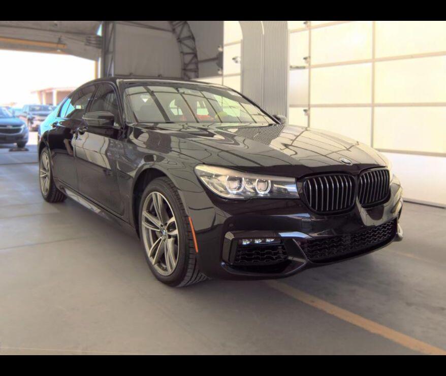 Black Sapphire Metallic 2019 BMW 7 Series Sedan All-Wheel Drive Automatic