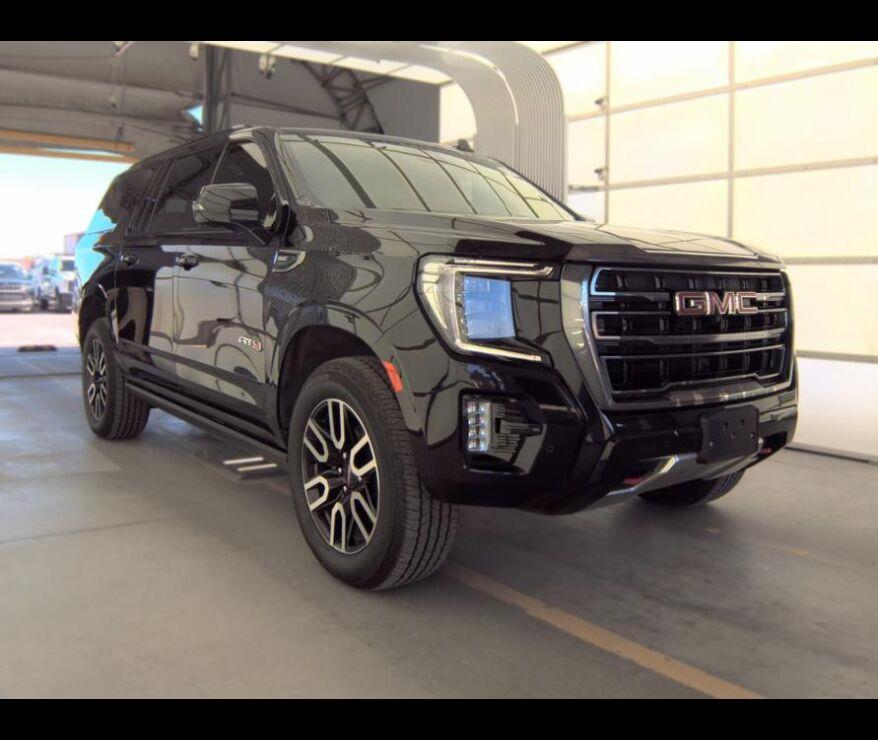 2023 GMC Yukon XL AT4 4WD