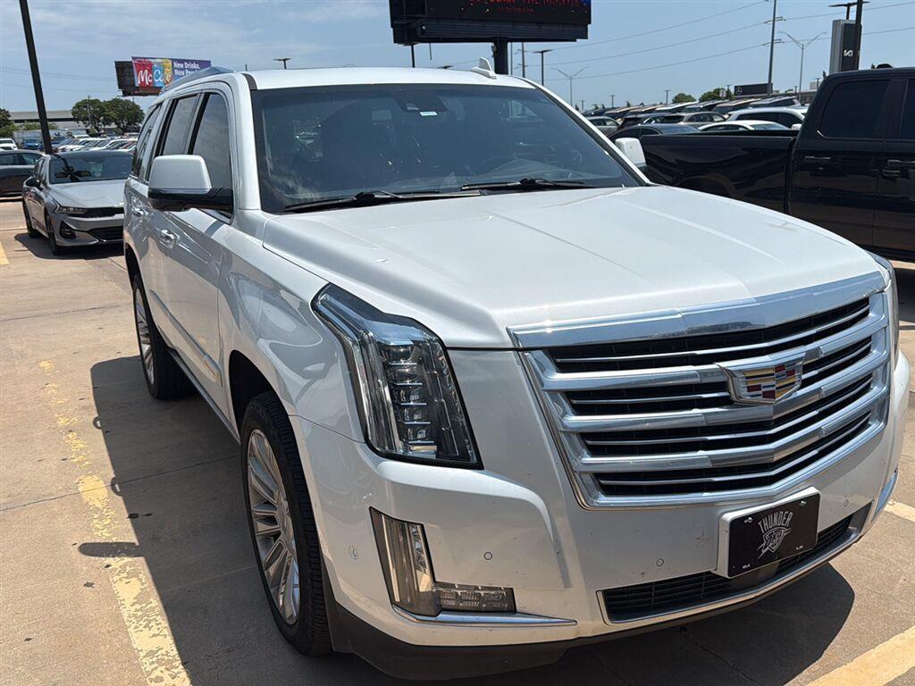 Crystal White Tricoat 2018 Cadillac Escalade SUV / Crossover Four-Wheel Drive Automatic