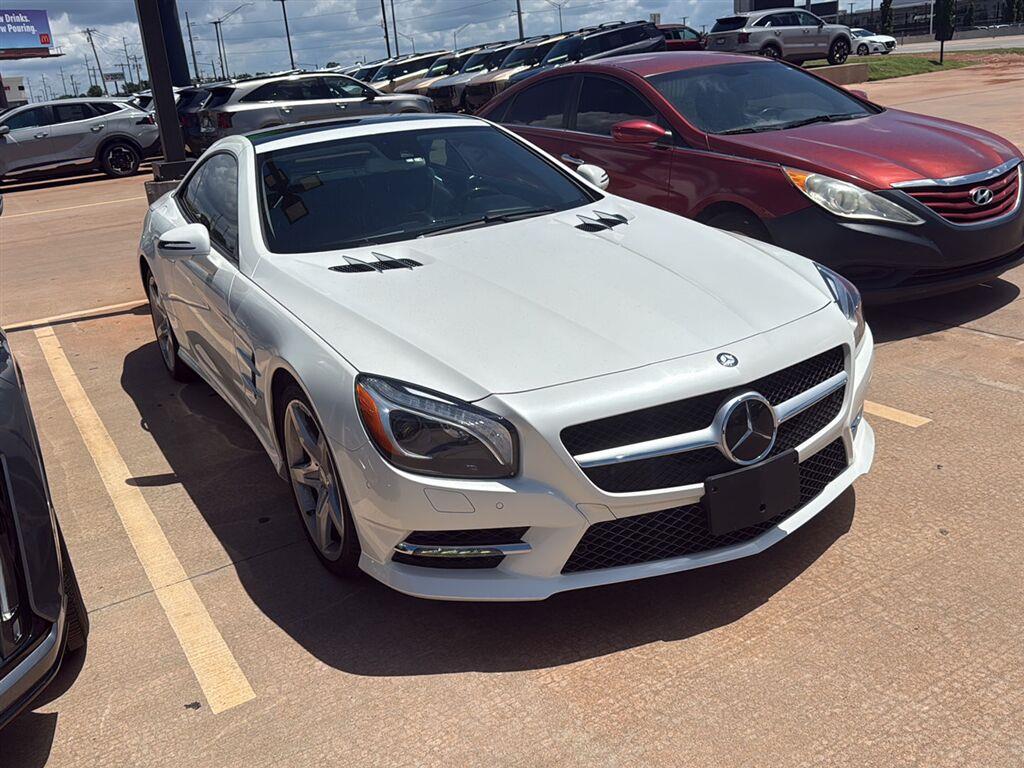 White 2016 Mercedes-Benz SL-Class Convertible Rear-Wheel Drive