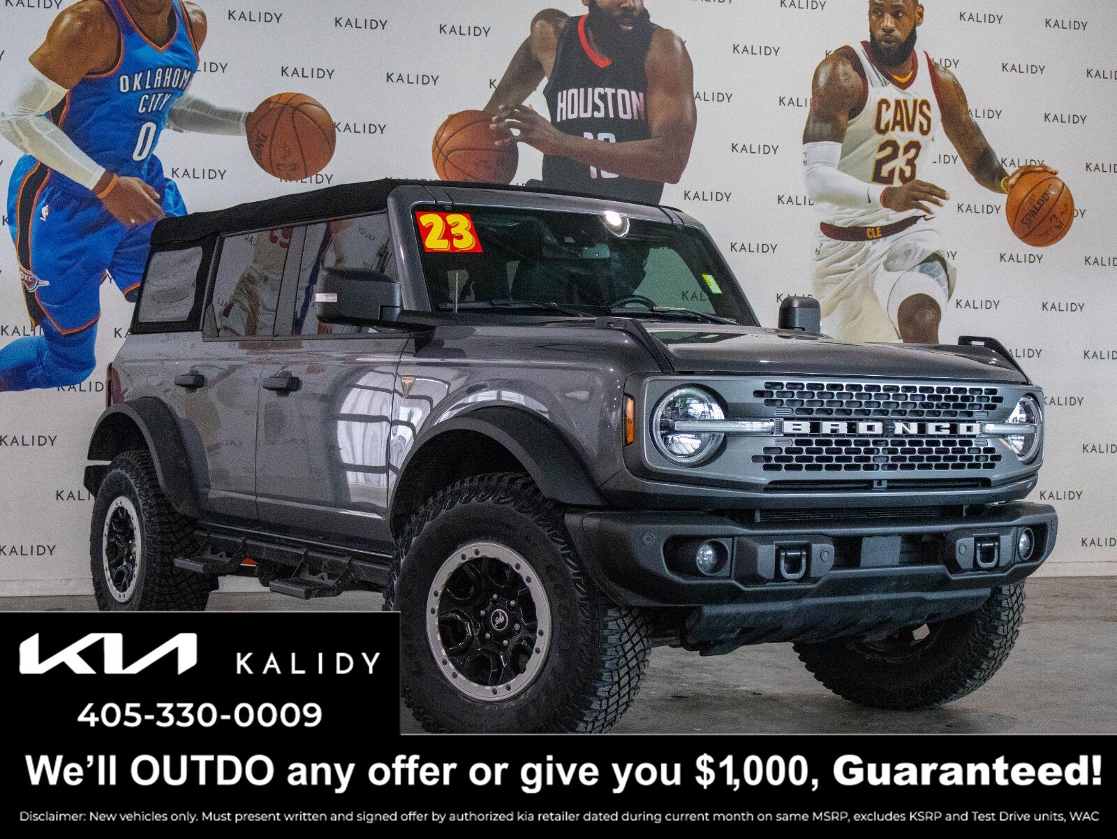 Carbonized Gray Metallic 2023 Ford Bronco SUV / Crossover Four-Wheel Drive 7-Speed Manual