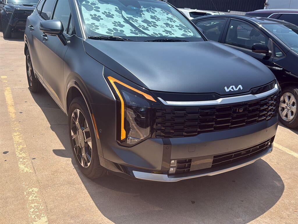 Shadow Matte Gray 2026 Kia Sportage Hybrid SUV / Crossover All-Wheel Drive Automatic