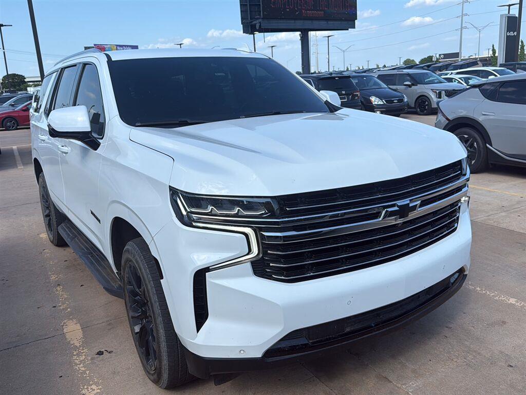 Summit White 2022 Chevrolet Tahoe SUV / Crossover Four-Wheel Drive Automatic