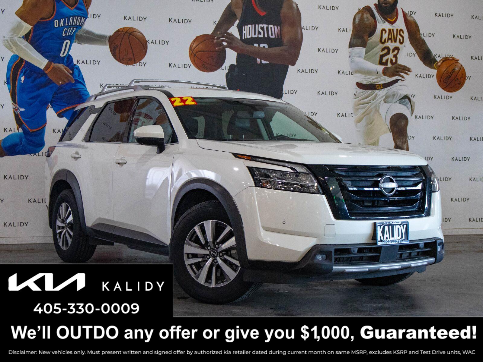 Pearl White Tricoat 2022 Nissan Pathfinder SUV / Crossover All-Wheel Drive Automatic