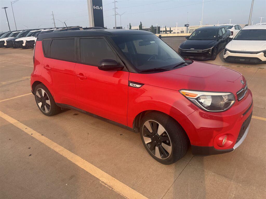 Inferno Red w/Black Roof 2017 Kia Soul Wagon Front-Wheel Drive Automatic