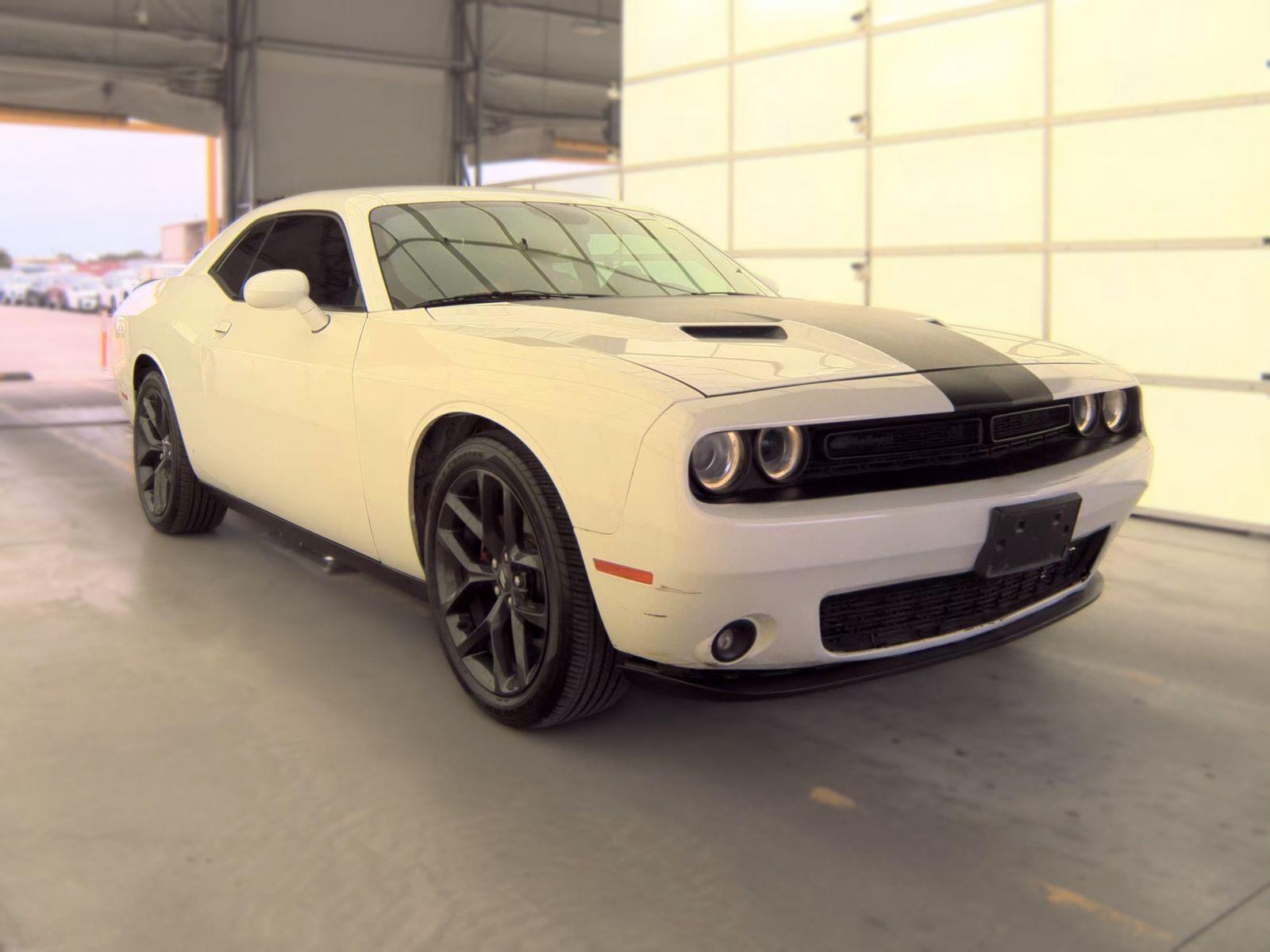 White Knuckle Clearcoat 2021 Dodge Challenger Coupe Rear-Wheel Drive 8-Speed Automatic