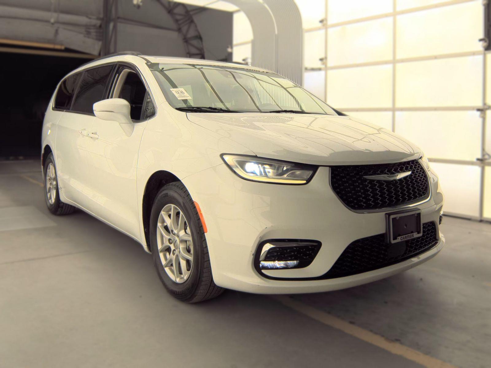 Bright White Clearcoat 2022 Chrysler Pacifica Minivan Front-Wheel Drive 9-Speed Automatic