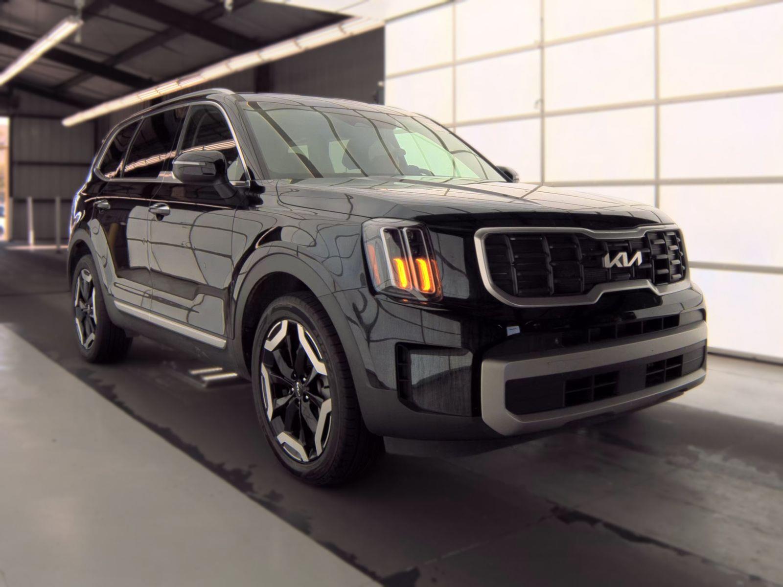 Ebony Black 2025 Kia Telluride SUV / Crossover Front-Wheel Drive Automatic