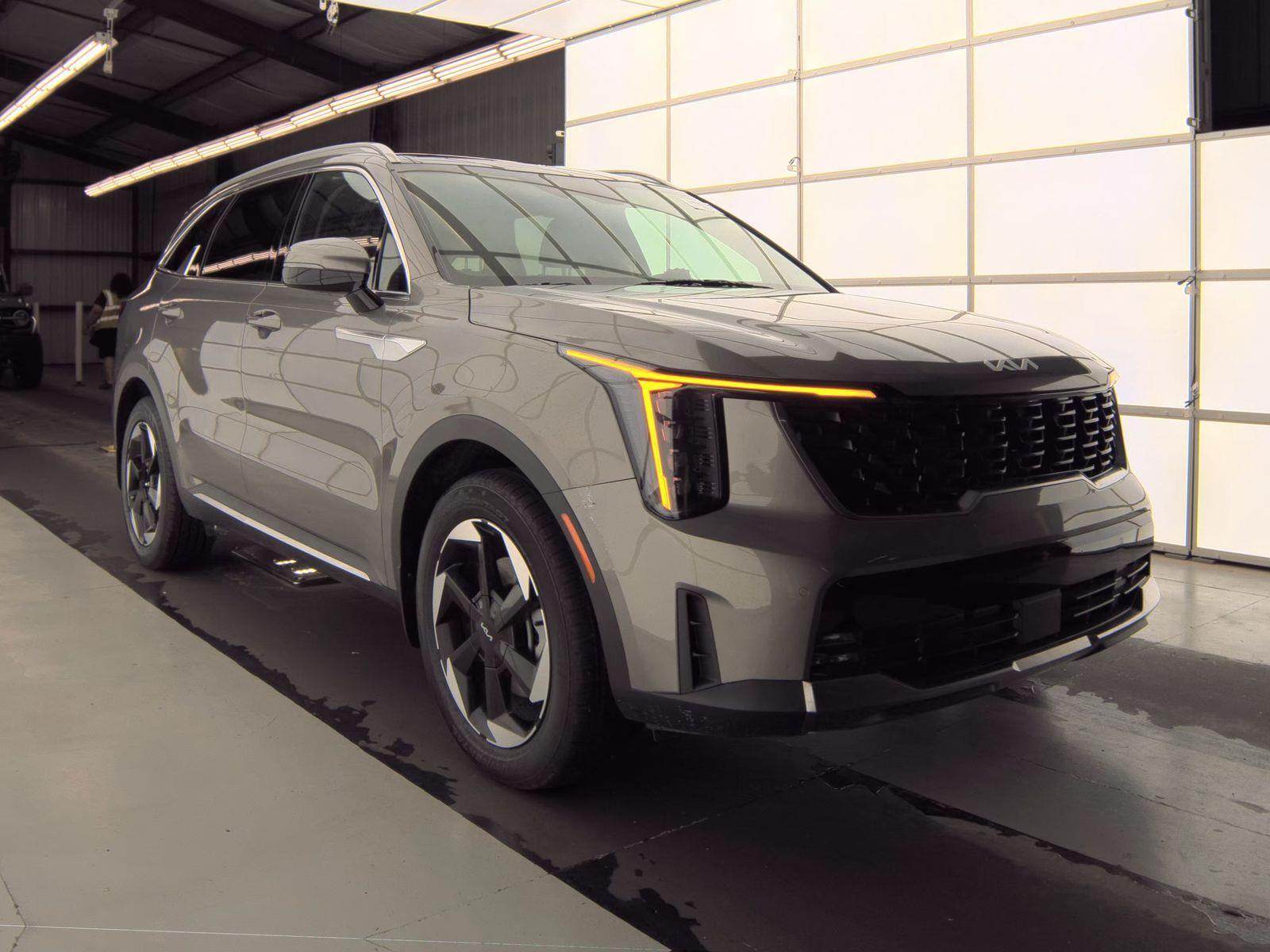 Volcanic Sand 2026 Kia Sorento Hybrid SUV / Crossover Front-Wheel Drive Automatic
