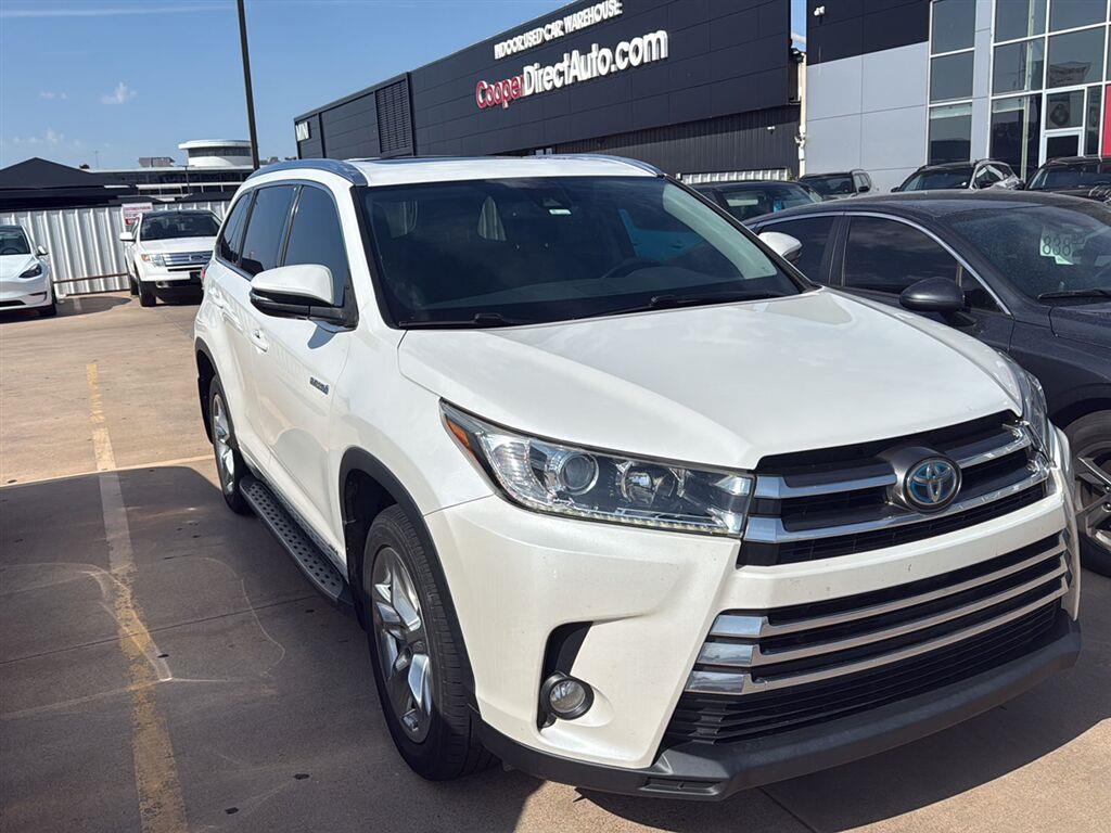 White (Blizzard Pearl) 2017 Toyota Highlander Hybrid SUV / Crossover All-Wheel Drive Continuously Variable Transmission