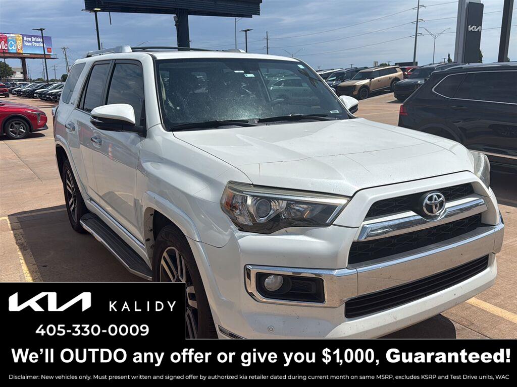 White (Blizzard Pearl) 2018 Toyota 4Runner SUV / Crossover 4X2 Automatic