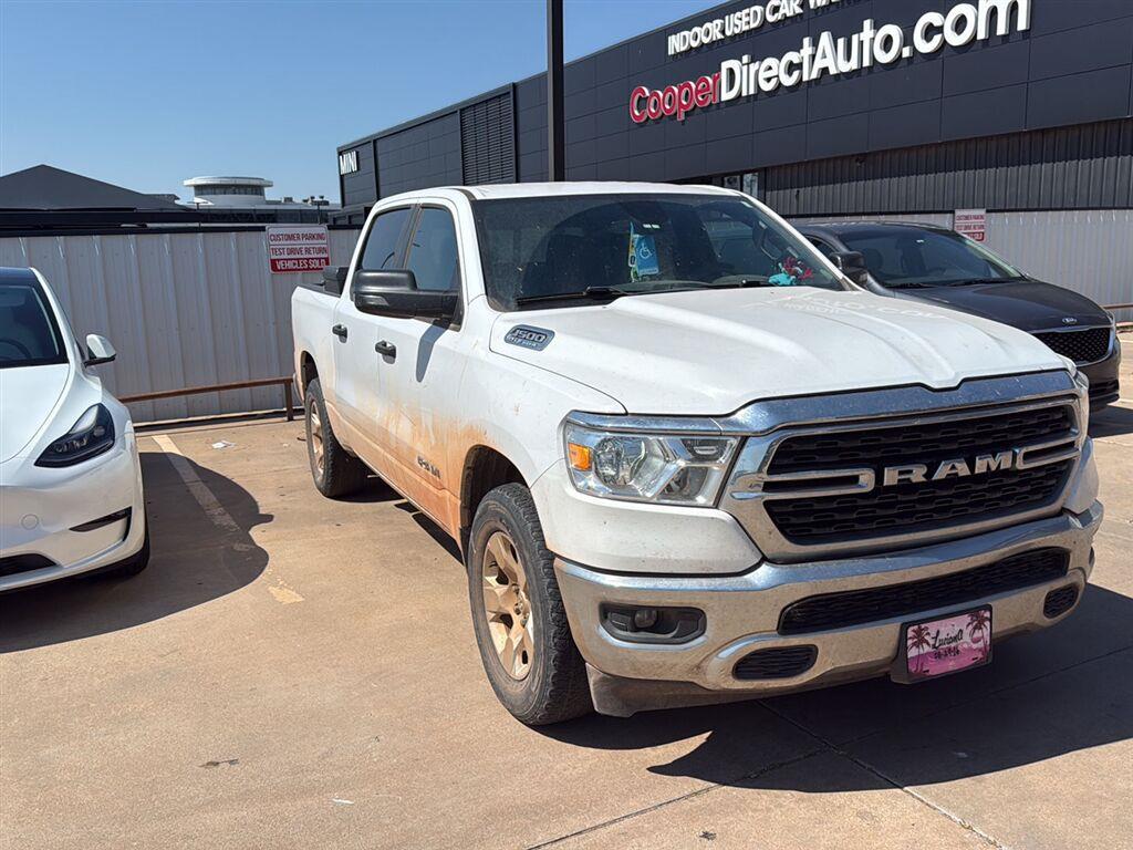 Bright White Clearcoat 2023 RAM 1500 Pickup Truck Four-Wheel Drive 8-Speed Automatic