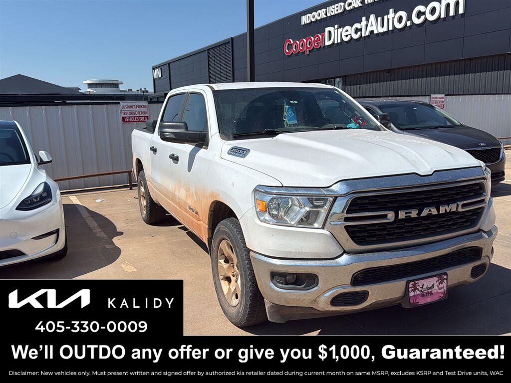 Bright White Clearcoat 2023 RAM 1500 Pickup Truck Four-Wheel Drive 8-Speed Automatic