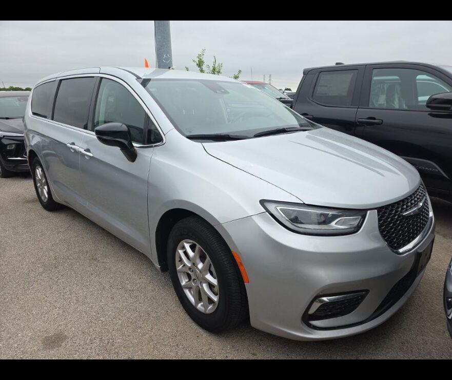 2024 Chrysler Pacifica Touring L FWD