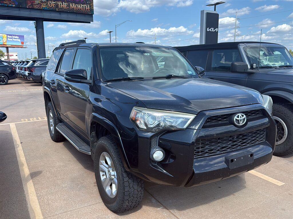 Midnight Black Metallic 2016 Toyota 4Runner SUV / Crossover 4X2 Automatic