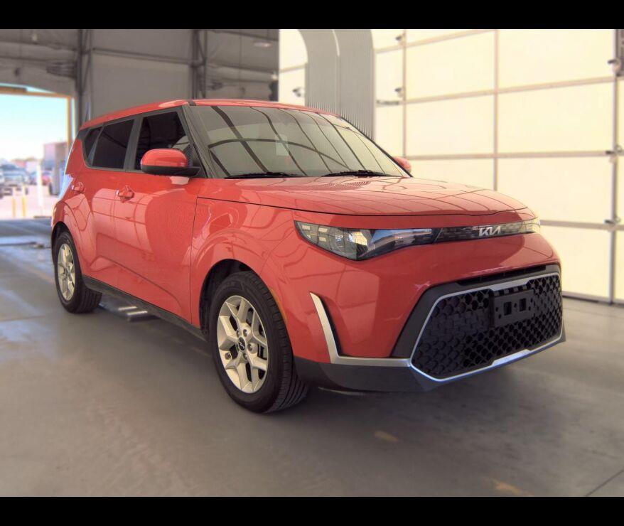 2023 Kia Soul LX FWD