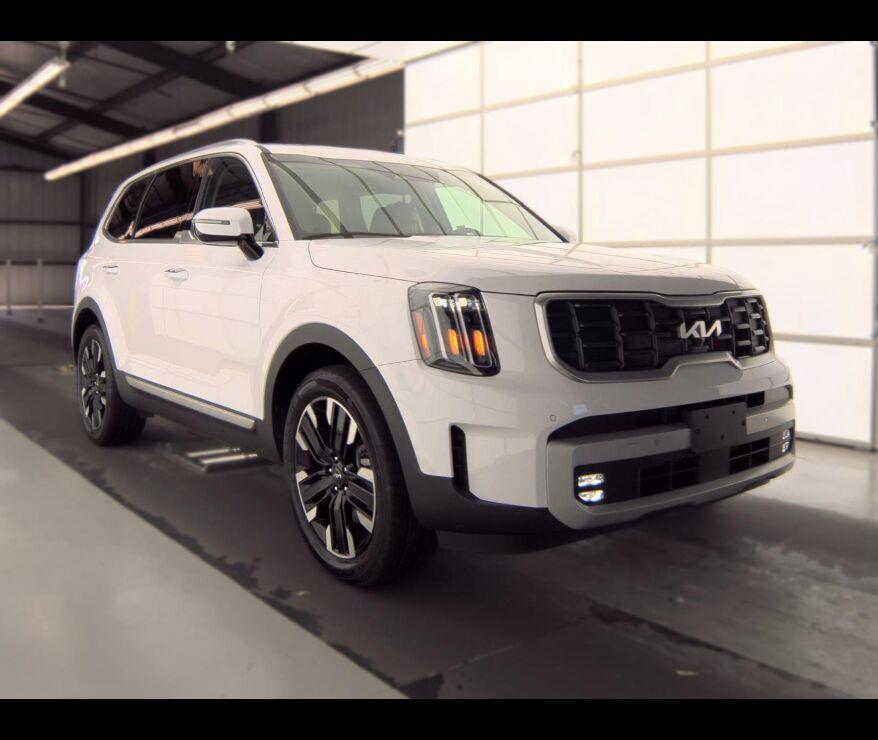 Glacial White Pearl 2025 Kia Telluride SUV / Crossover All-Wheel Drive