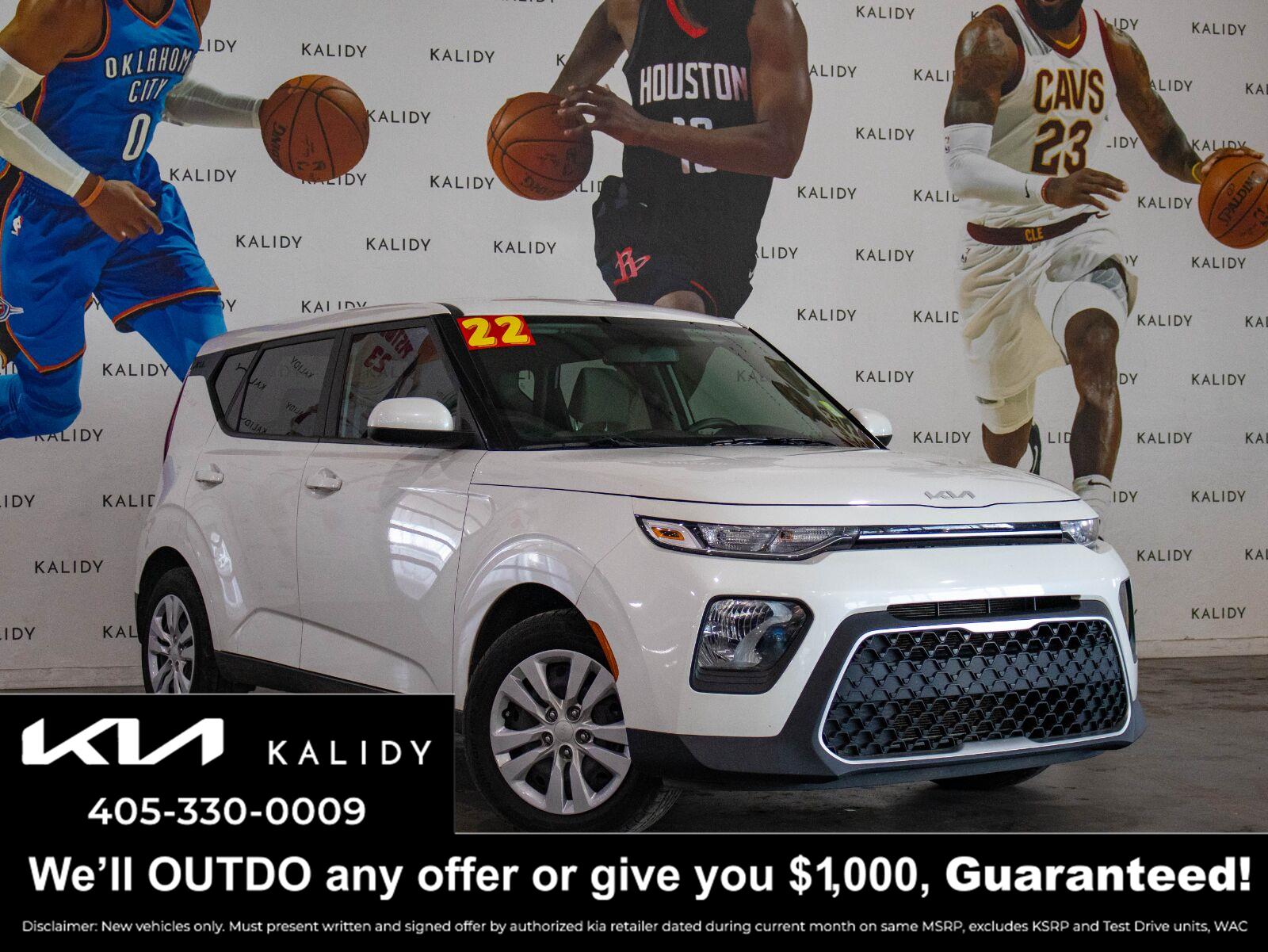 Snow White Pearl 2022 Kia Soul SUV / Crossover Front-Wheel Drive Continuously Variable Transmission