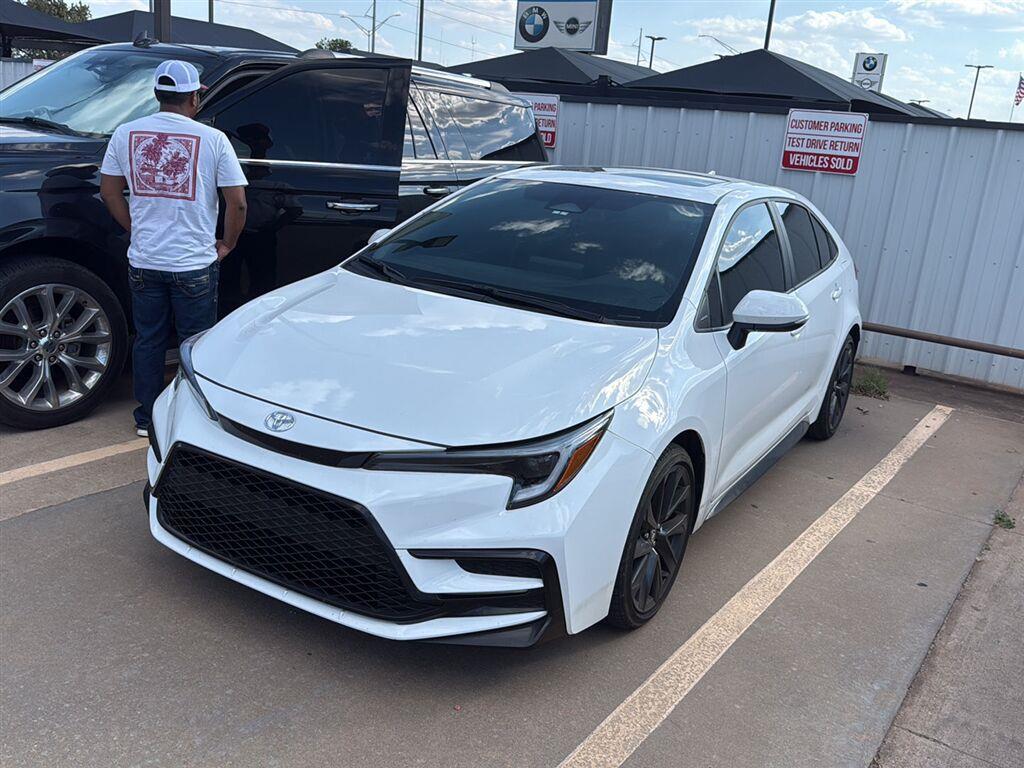  2024 Toyota Corolla SE FWD   