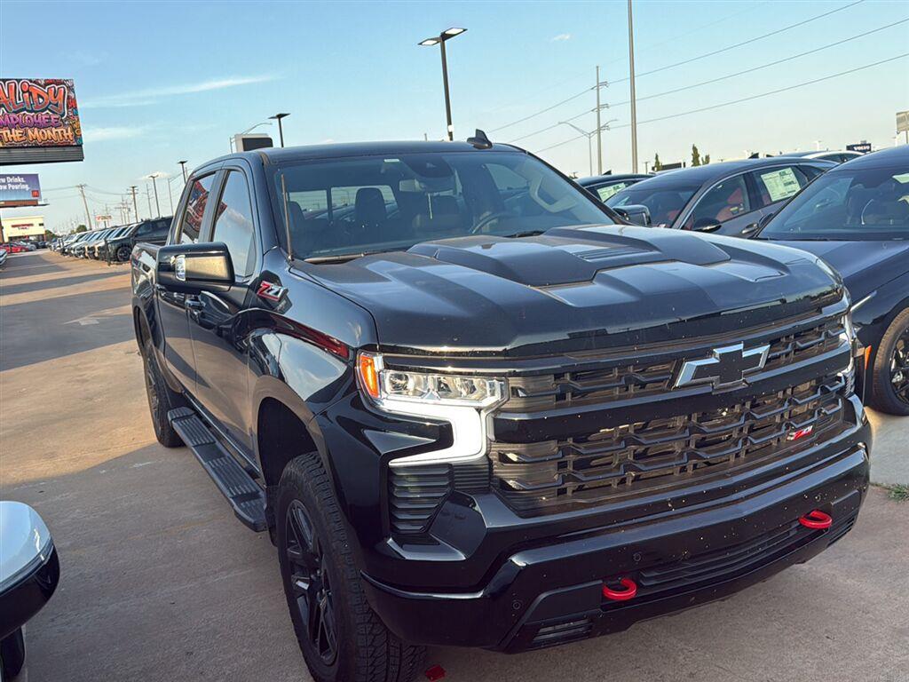 Black 2026 Chevrolet Silverado 1500 Pickup Truck Four-Wheel Drive Automatic