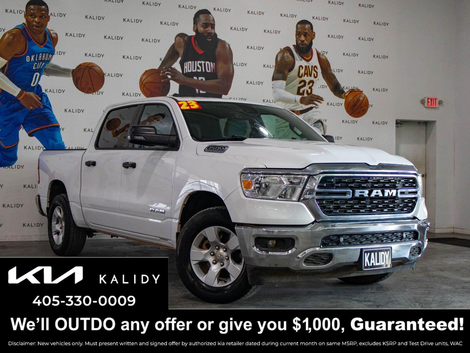 Bright White Clearcoat 2023 RAM 1500 Pickup Truck Four-Wheel Drive 8-Speed Automatic