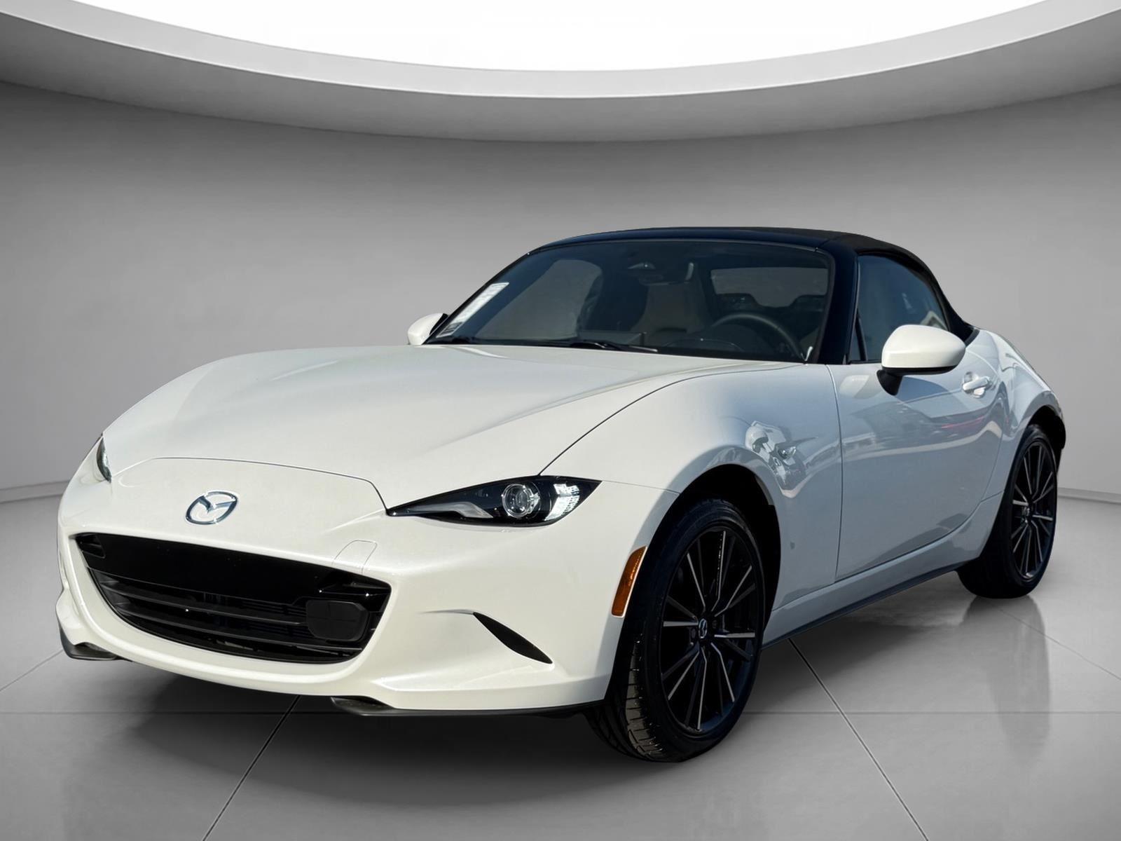 Snowflake White Pearl Mica 2026 Mazda MX-5 Miata Grand Touring RWD Convertible Rear-Wheel Drive Automatic