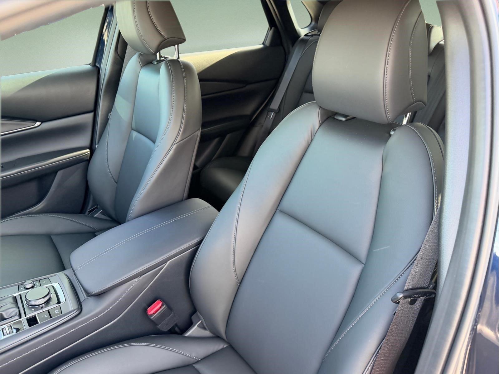 New 2026 Deep Crystal Blue Mica Mazda 2.5 S Select Sport image 17