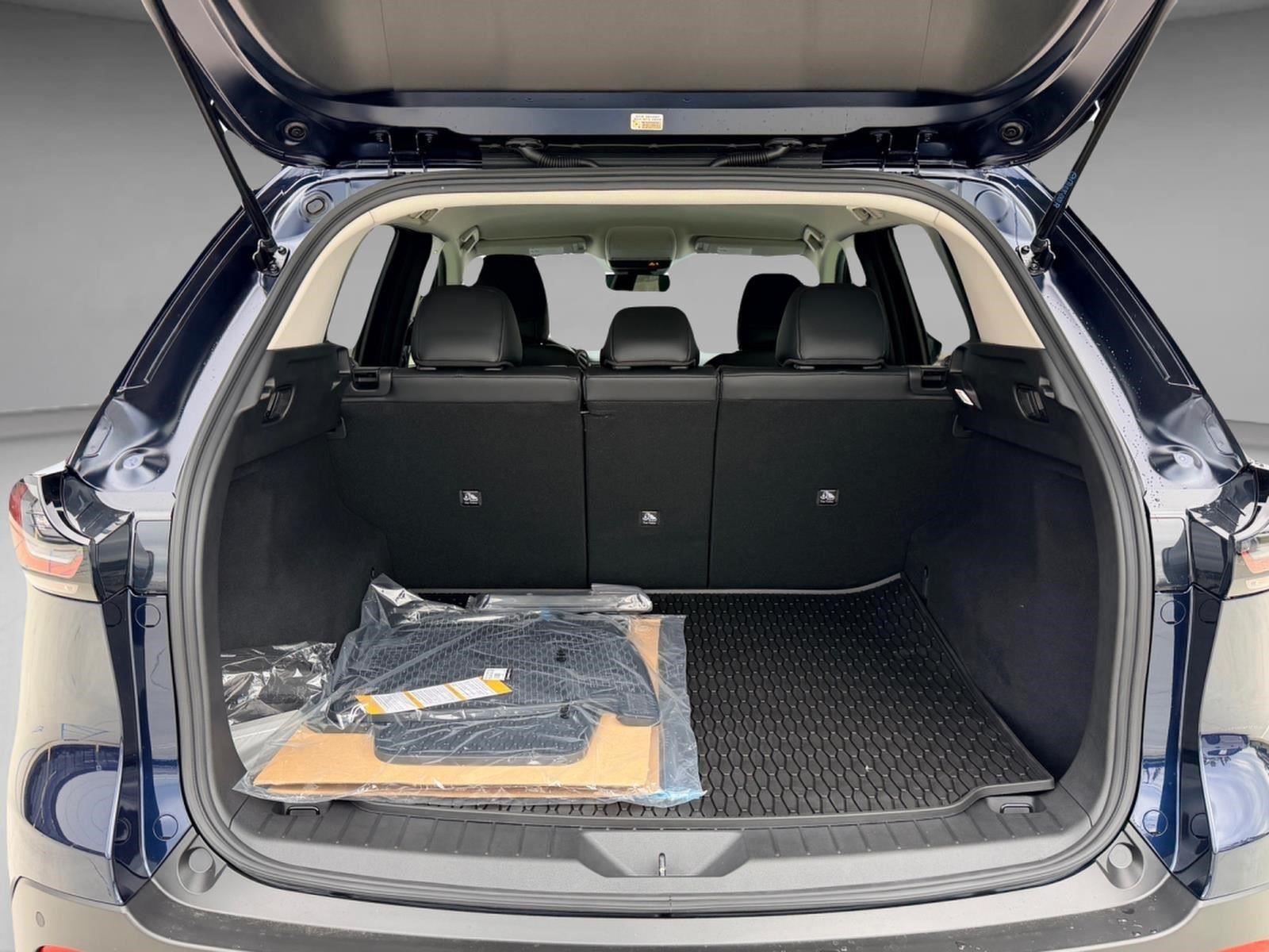 New 2026 Navy Blue Mica Mazda 2.5 S Select image 31